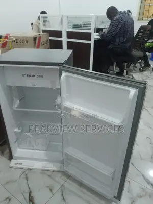 Hisense 093dr Refrigerator 90L