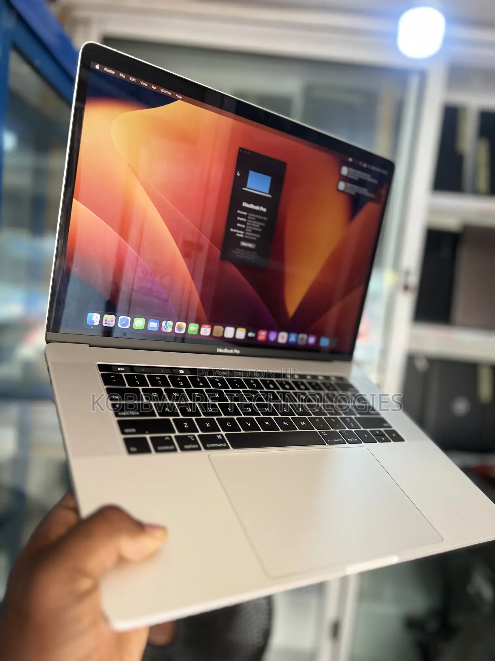 Laptop Apple MacBook Pro 2019 16GB Intel Core i9 SSD 512GB