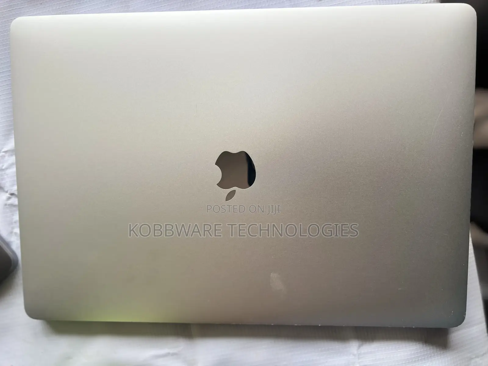Laptop Apple MacBook Pro 2019 16GB Intel Core i9 SSD 512GB