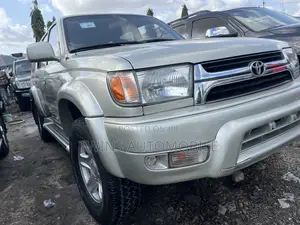 Toyota 4-Runner 2002 Silver