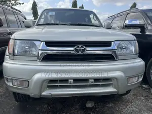 Toyota 4-Runner 2002 Silver
