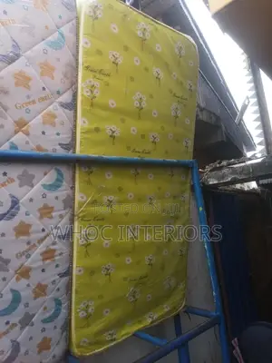 3 by 6 Inches Green Earth Mattress
