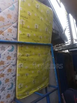 3 by 6 Inches Green Earth Mattress