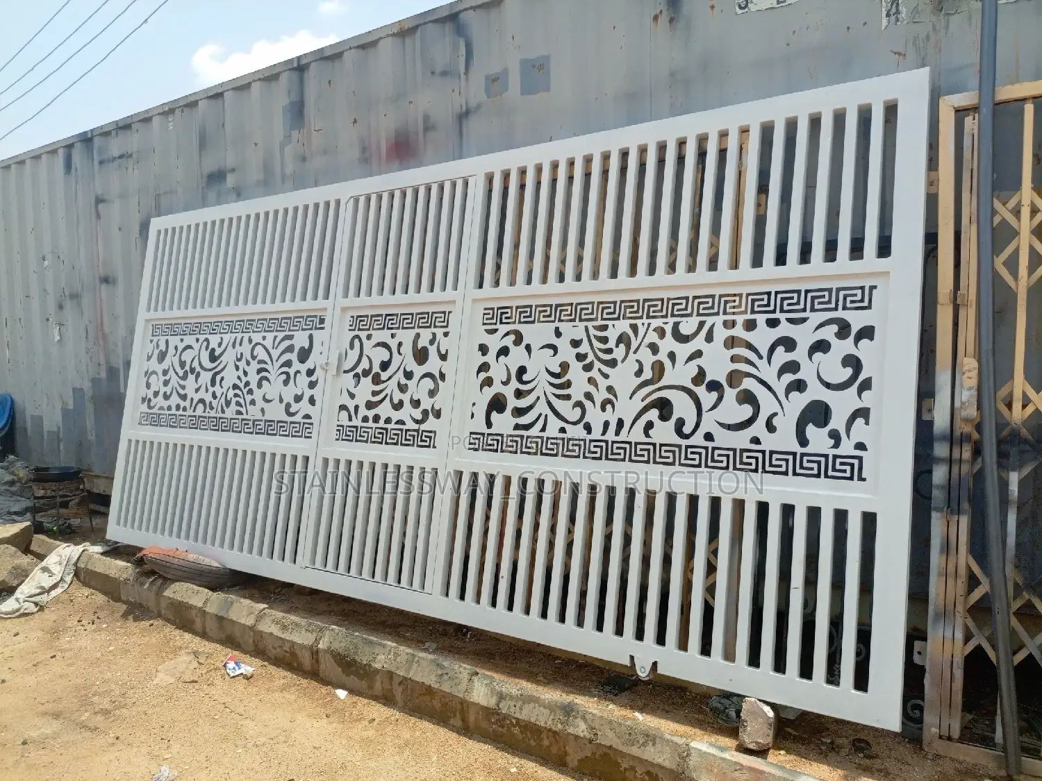 Single Sliding Gate With White Paint