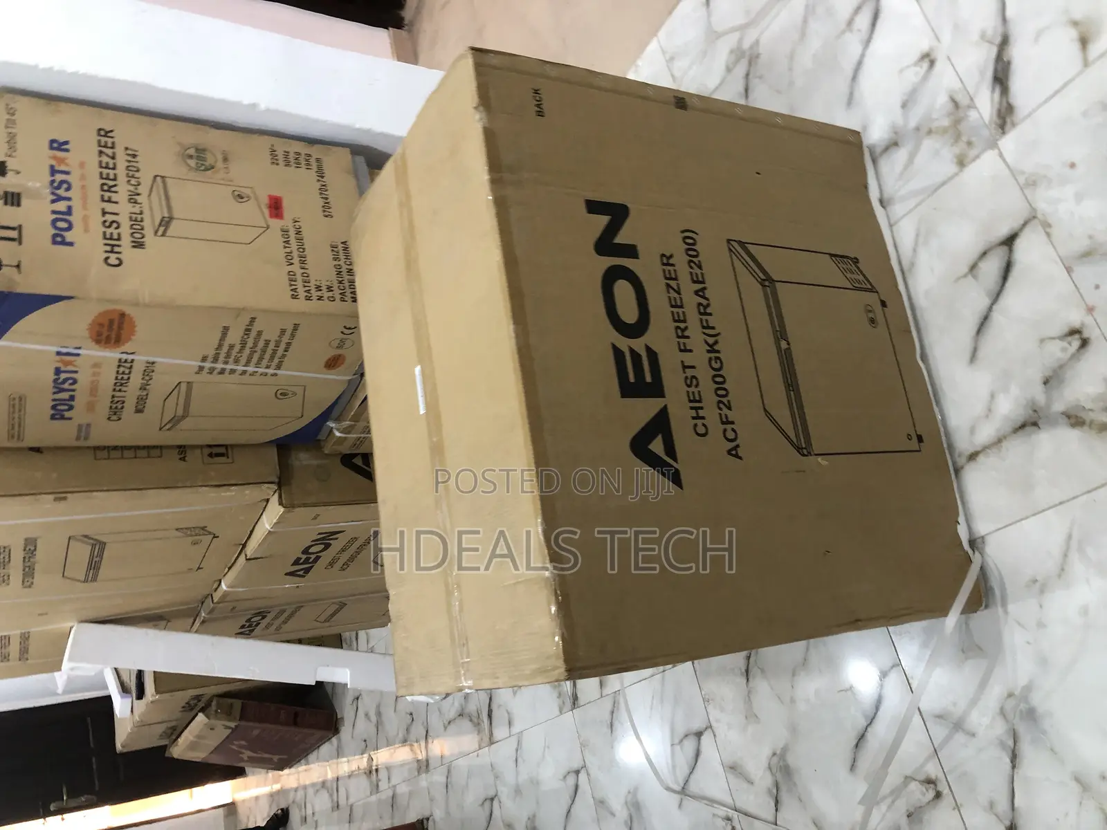 Aeon Free-Standing 200L Chest Freezer.