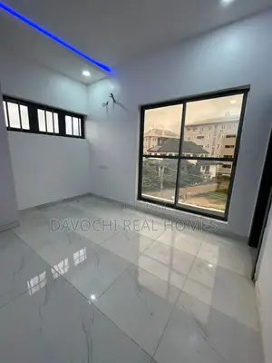 2bdrm Apartment in Chevron Conservation, Lekki for rent