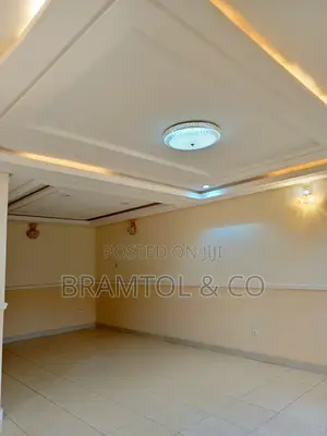 4bdrm Townhouse / Terrace in Jabi for rent