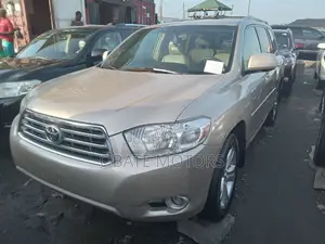 Toyota Highlander Limited 2009 Gold