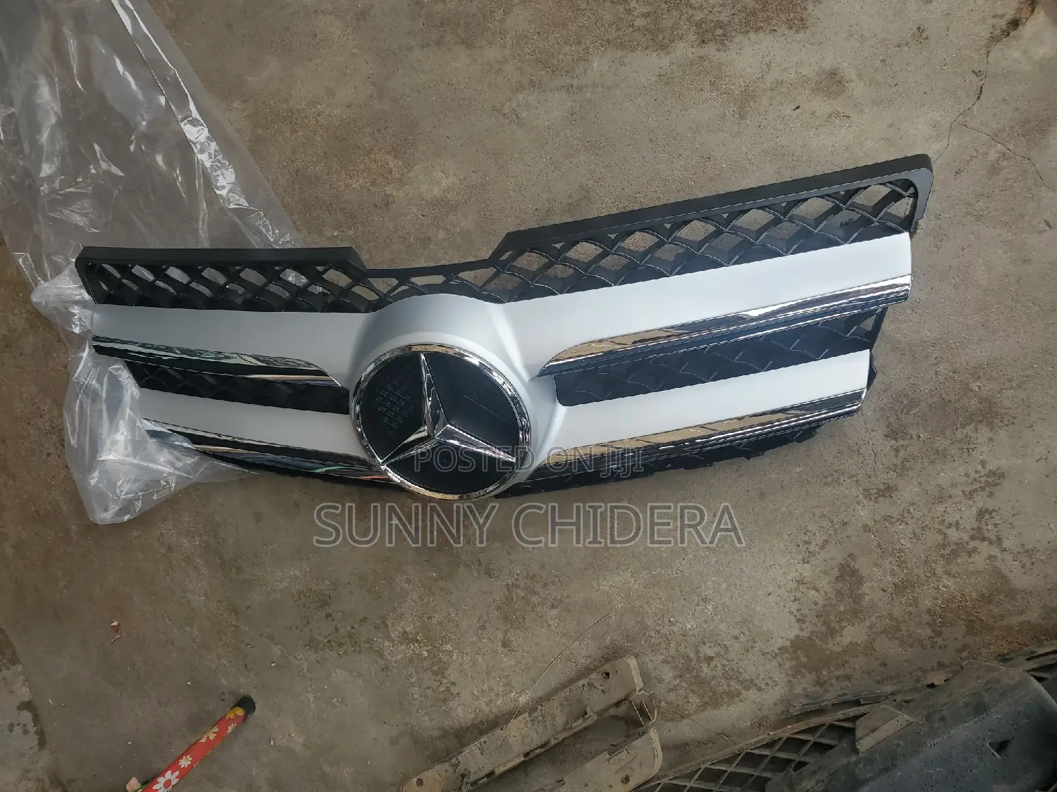 GLK 2013/15 Front Gril Latest Model