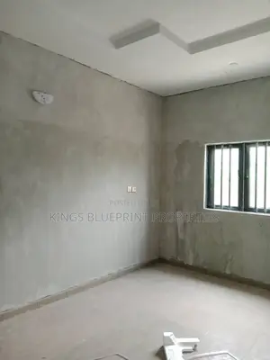 2bdrm Block of Flats in Osubi, Warri for rent