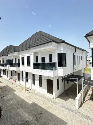 Furnished 4bdrm Duplex in Private Estate Lekki for sale