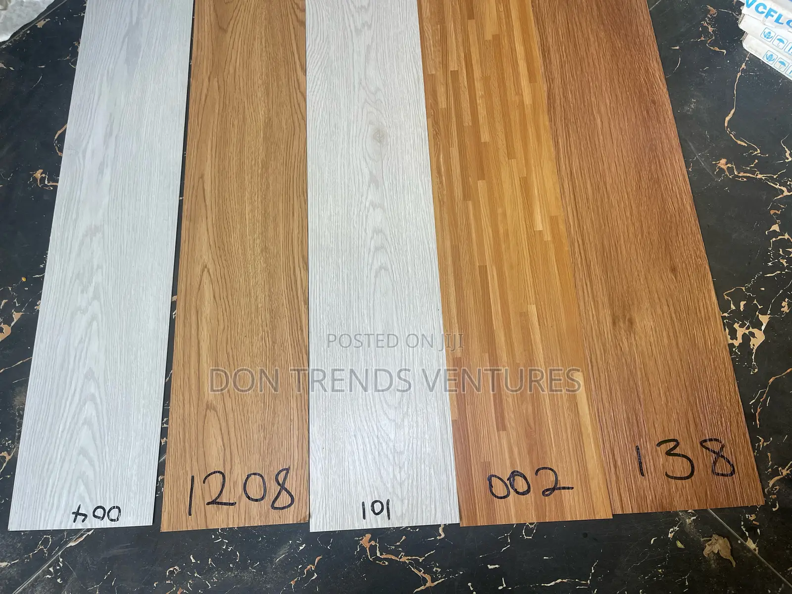 Vinly Floor