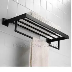 Luxury Multiple Towel Rail 03