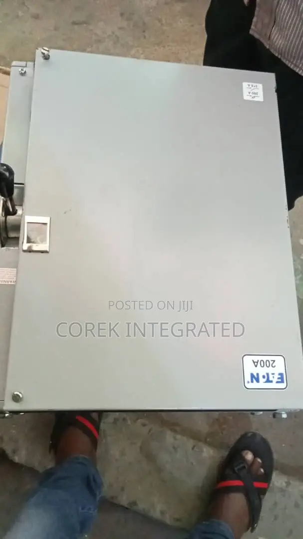 200A Eaton Gear Switch