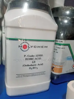 Boric Acid Crystal