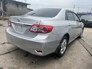 Toyota Corolla 2013 Silver