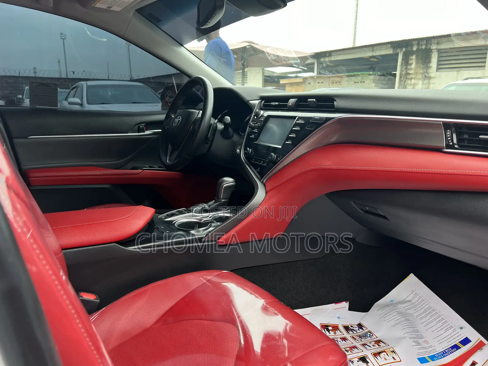 Toyota Camry 2019 White