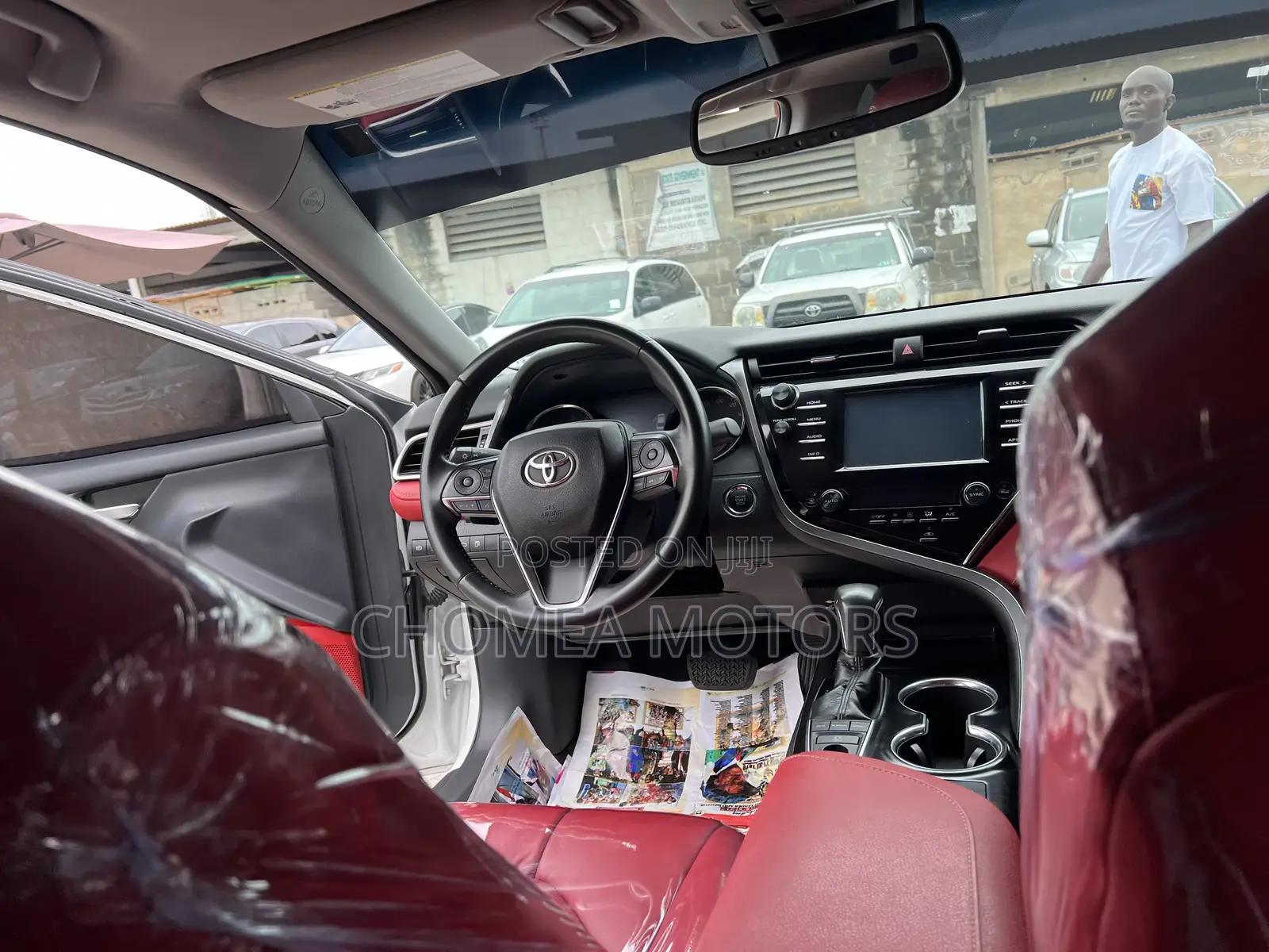 Toyota Camry 2019 White