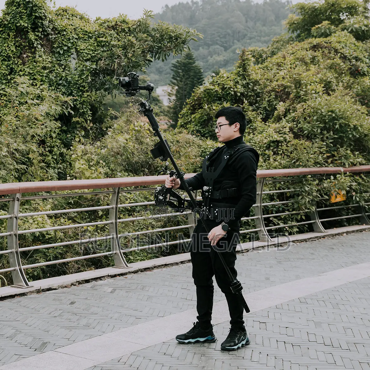 Camera Stabilizer With Vest for Gimbals