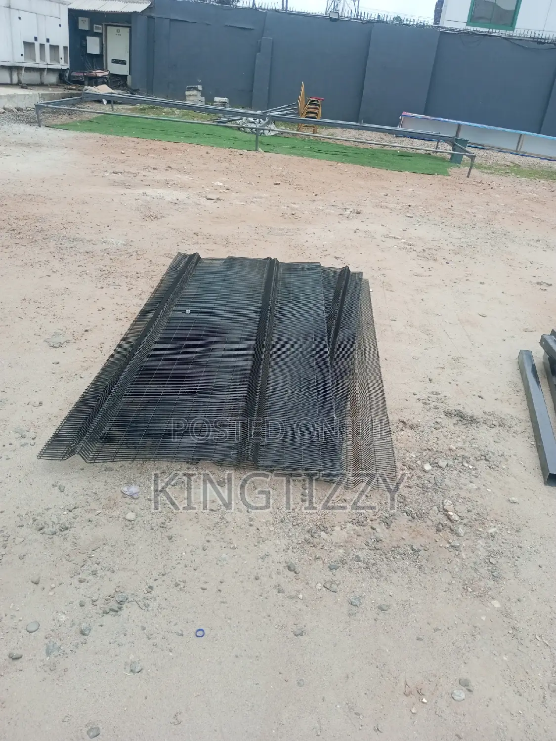 Anti-Finger Panel Mesh Installation by 4ft Height
