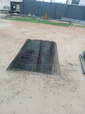 Anti-Finger Panel Mesh Installation by 4ft Height