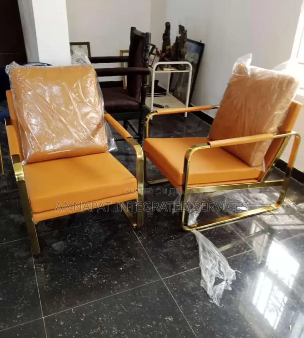 Luxuy Single Couch