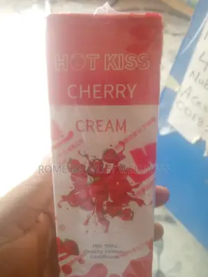 Hot Kiss Strawberry 100ml