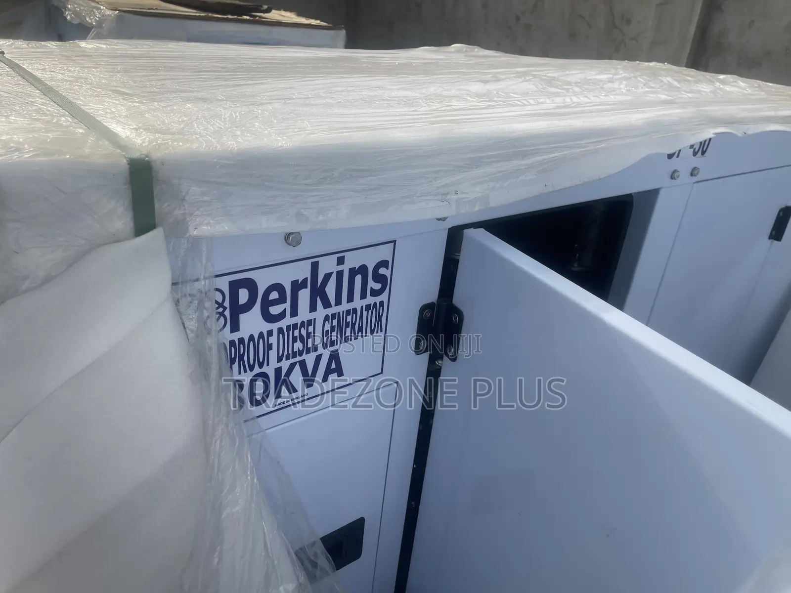 Perkins 30kva 3phase Soundproof Generator