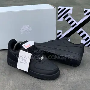 Nike Air Force 1 Low Black Sneakers
