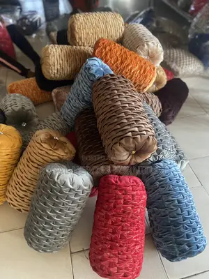 Throw-Pillow
