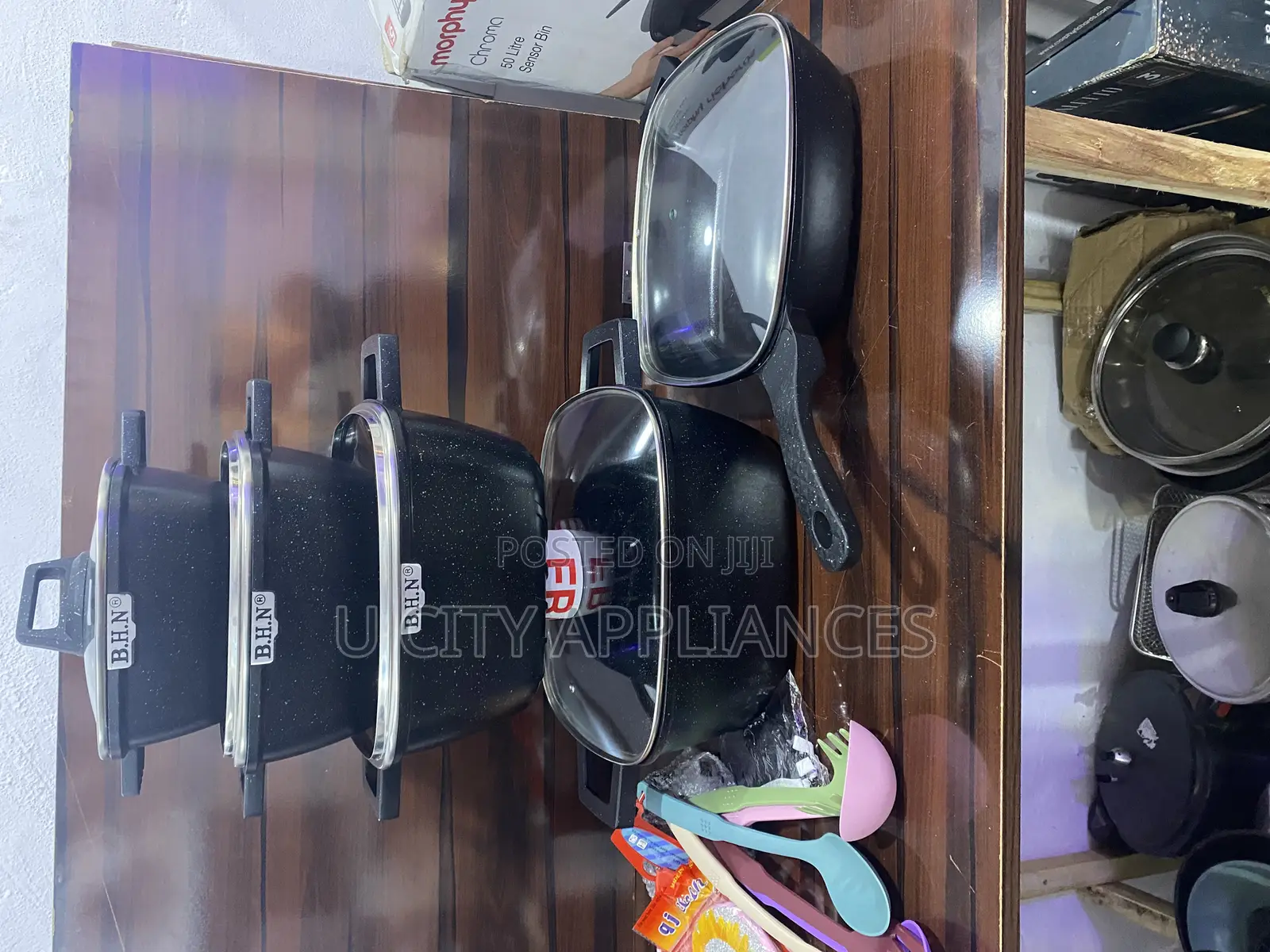 17pcs BHN Cookware Set Pot