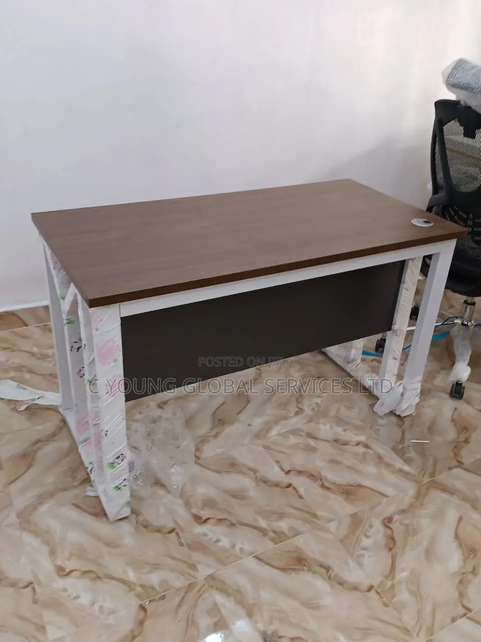Office Table With Mobile Drawer