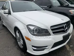 Mercedes-Benz C300 2013 White