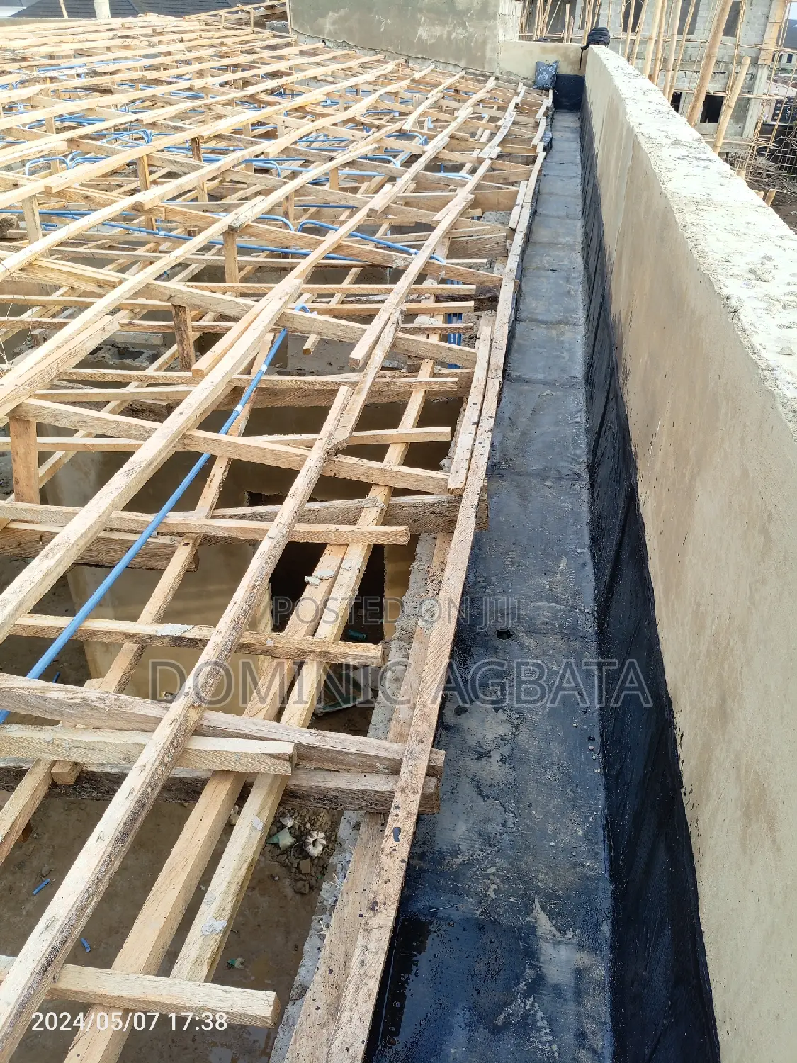 Altruistic Waterproofing Genius