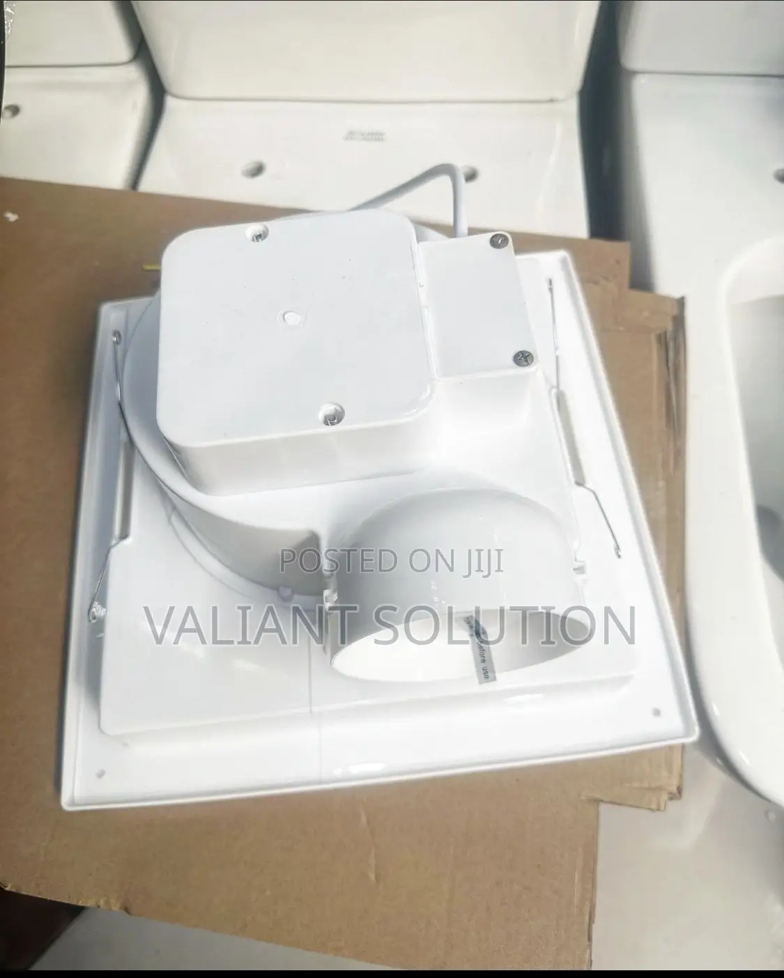 Ceiling Mount Extractor