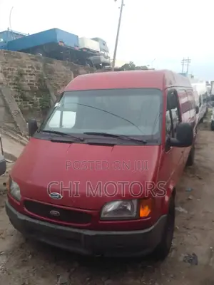 Ford Transit 2005 Red