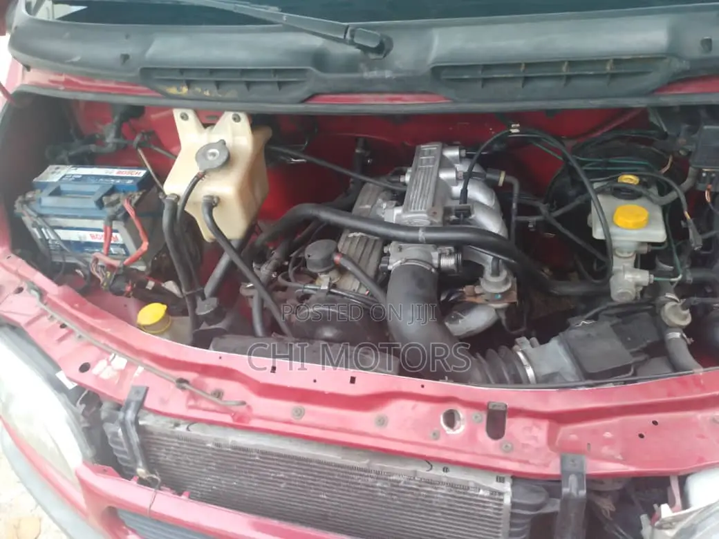 Ford Transit 2005 Red