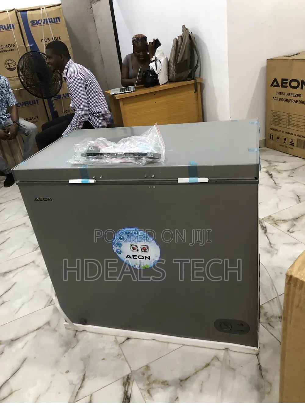 High Quality 200litres Aeon Chest Freezer.