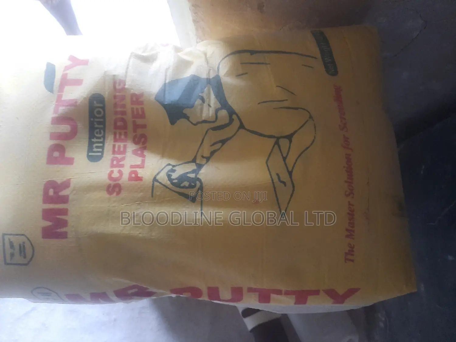 Mr Putty Screeding Cement Exterior