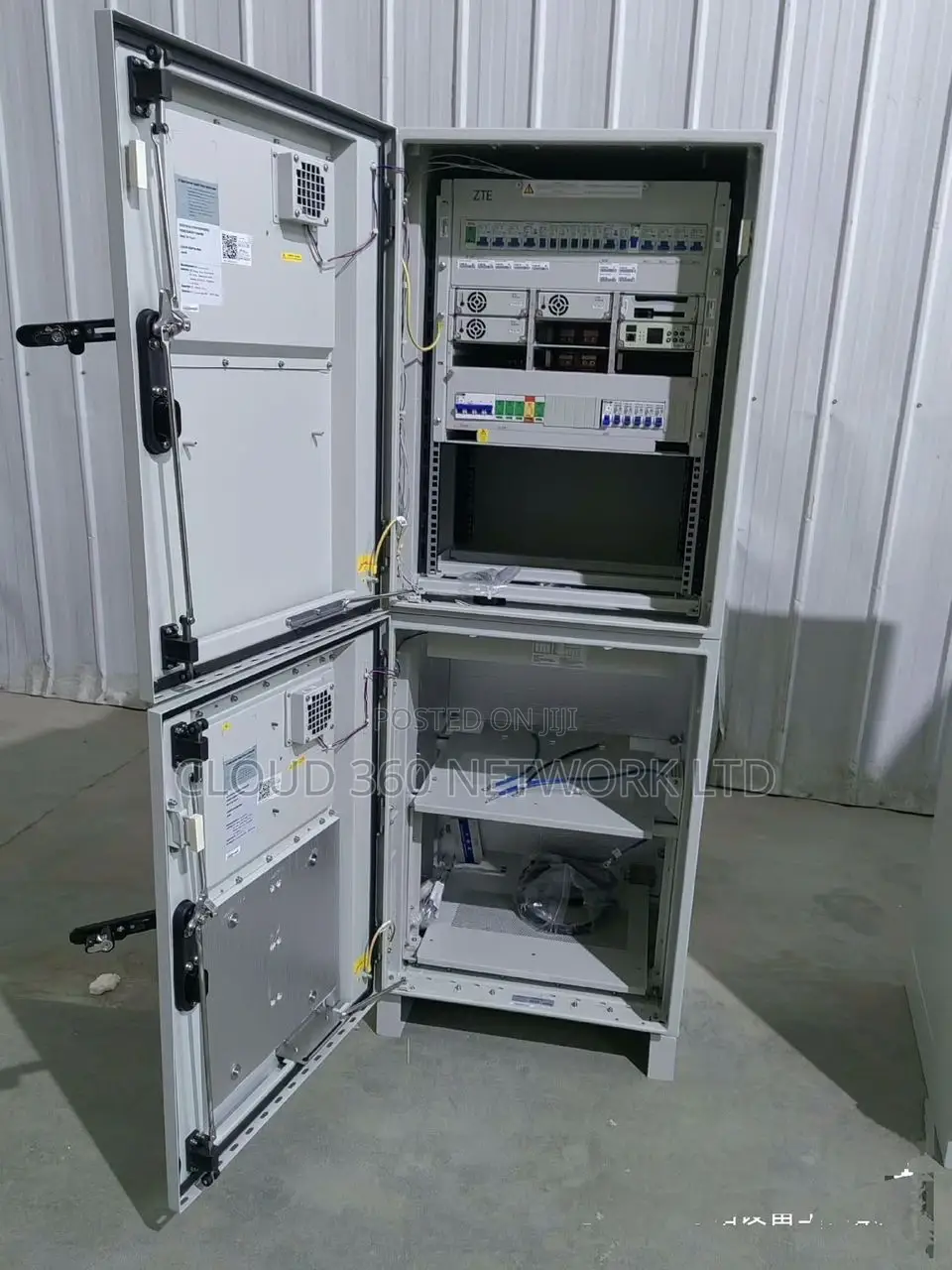 42u. Outdoor Rack