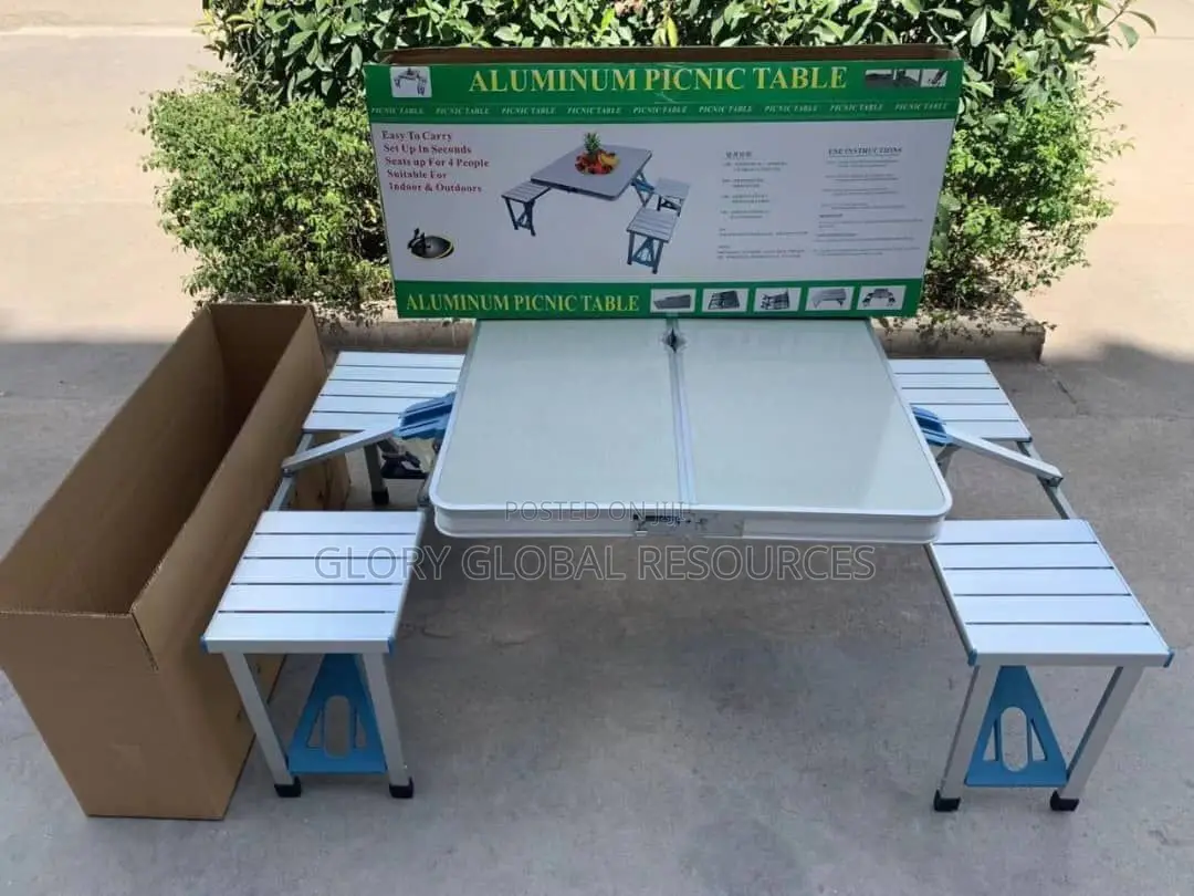 Picinic Table