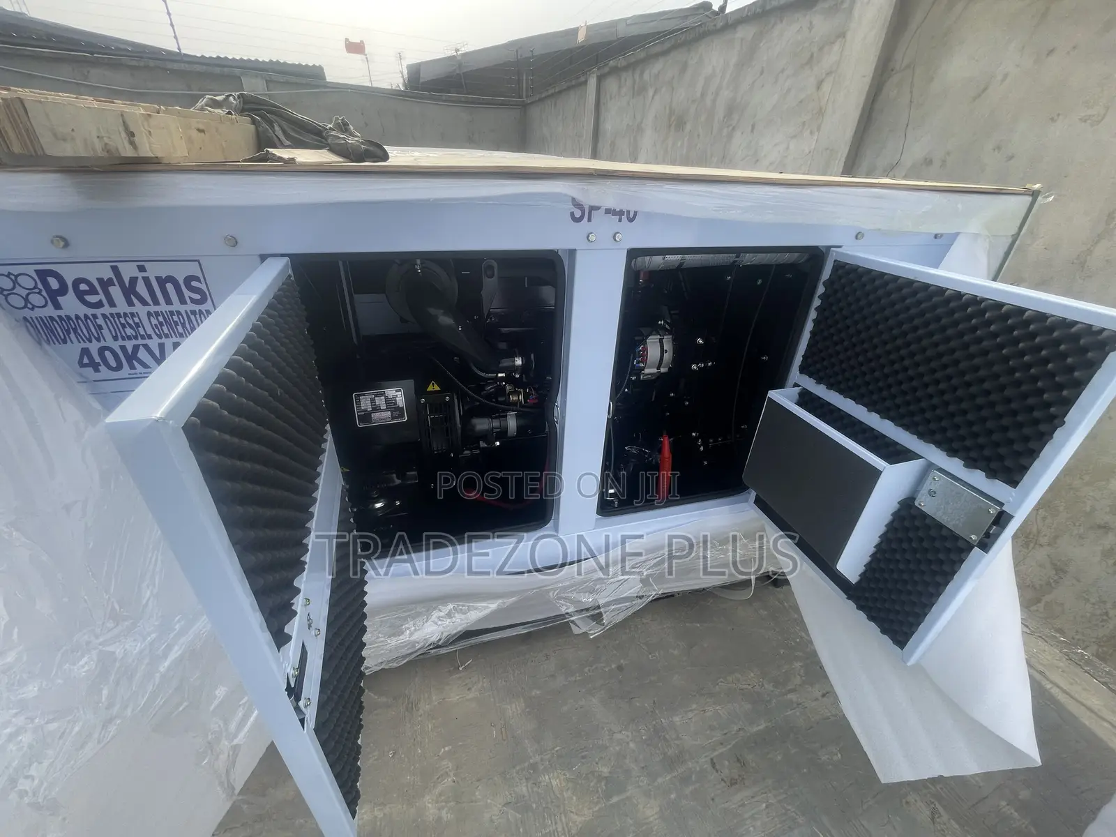 Reliable 40kva Perkins Soundproof Generator