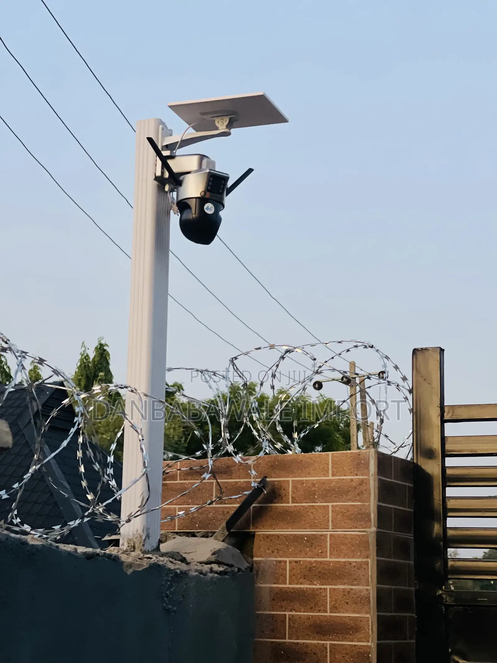 Observer Dual Lens Solar Cctv 4g Security Camera Black