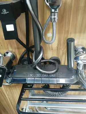 England Executive Piano Standing Shower (Dalton)