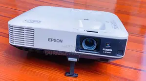 Daylight Large Venue Epson Home Cinema, Projector