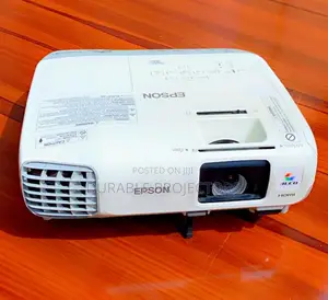 3lcd Presentation ,Home Cinema Projecto Ikeja , Ife, Lekki