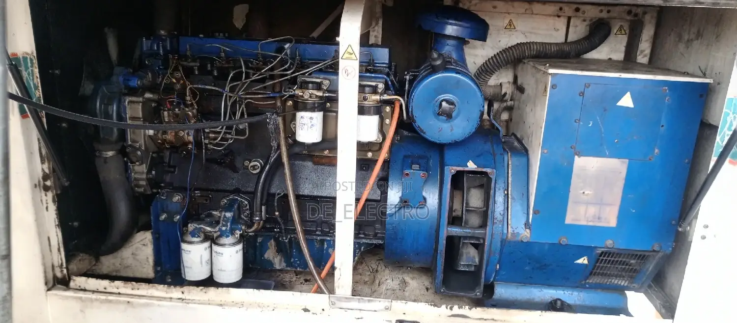 Soundproof Generator Mechanic/Maintenance Auto Changeover