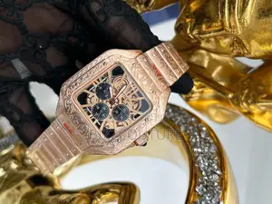 Original Cartier Mechanical Rose Gold Chain Watch in Store