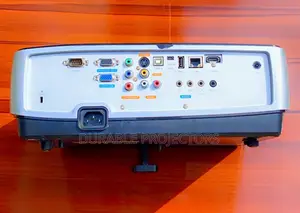 Full Hd Benq Projector Ikeja , Maryland ,Ikorodu , Ile Ife