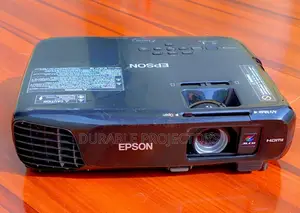 Direct Uk Used Projectors Lagos, Delta,Ibadan Ife,